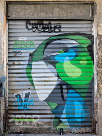 Graf : réalisé par ALBER rue de Bègles à  Bordeaux en octobre 2015Photo : Stéphane - 01/2021