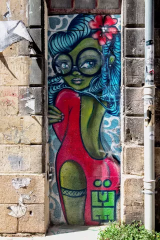 Graf : réalisé par Lûle Rue Camille Sauvageau à Bordeaux en 05/2016Photo : Stéphane - 07/2020